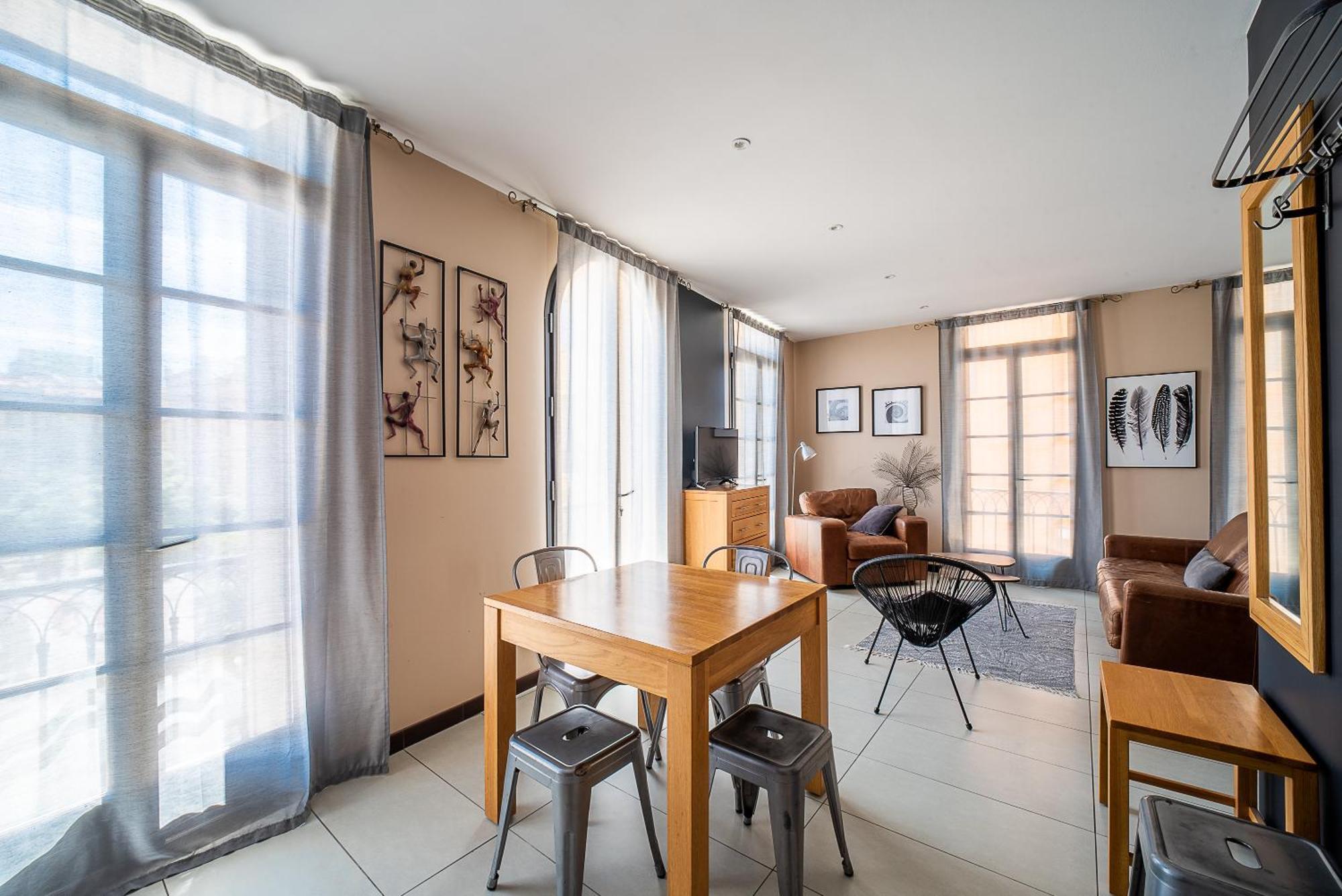 Suites Coronell d'En Vila Perpignano Esterno foto