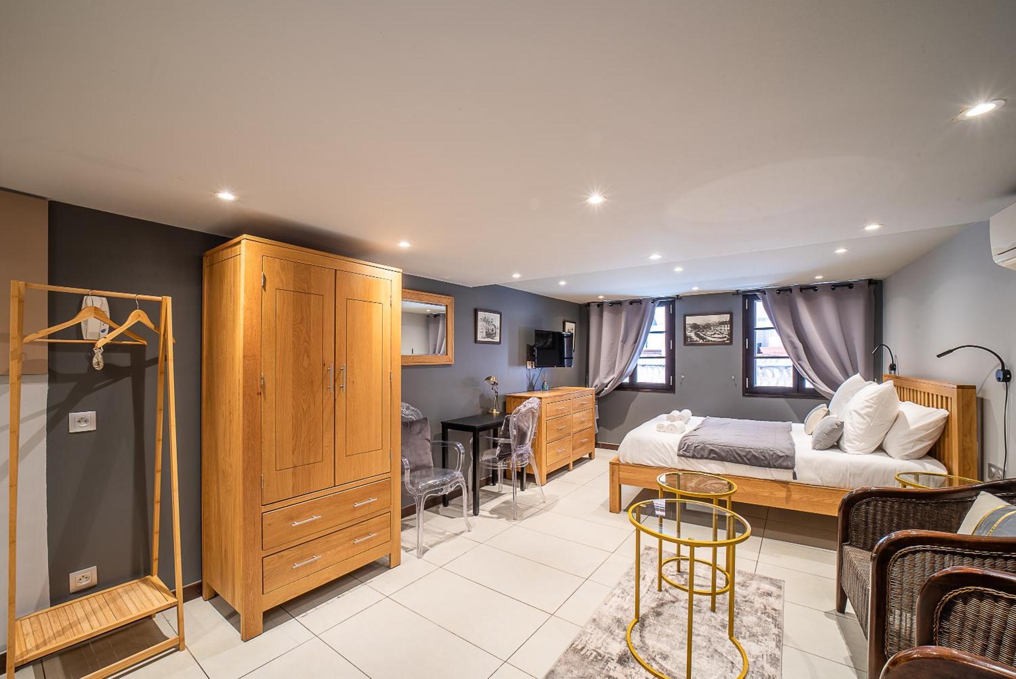 Suites Coronell d'En Vila Perpignano Esterno foto